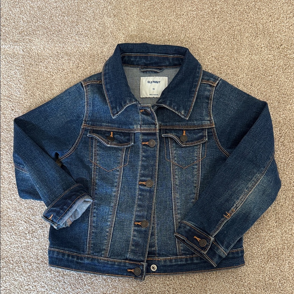 Old Navy Kids Blue Denim Jacket (size 5T)